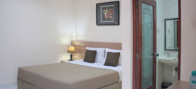 DPT 33预算酒店(Hotel Graha Dpt 33)图片