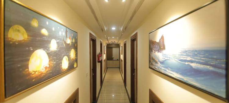 帕尔特君悦(Treebo Premium Paarth Grand with Rooftop Cafe)图片