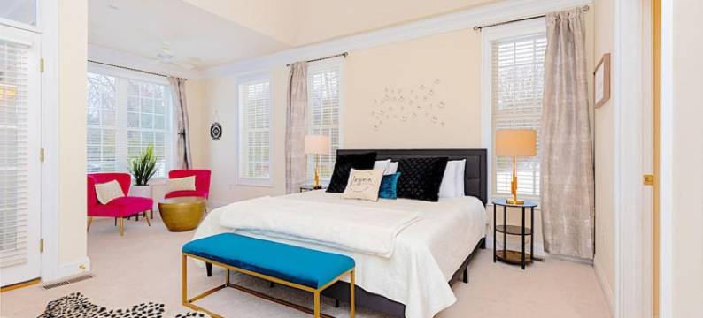 斯托尼克里克温特格林小屋带电动车充电器(Stoney Creek Cottage Wintergreen w EV Charger)图片