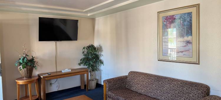 节日酒店- 贝尔花园/ 洛杉矶(Fiesta Inn Los Angeles - Bell Gardens)图片