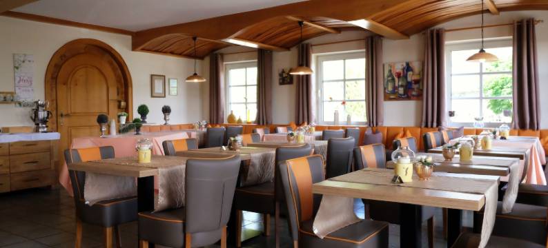 威恩豪斯斯泰特勒酒店(Hotel-Weinhaus Stettler)图片