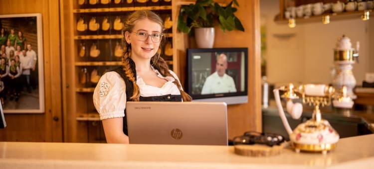 族瑞特酒店及餐厅(Hotel & Restaurant Zum Reussenstein)图片