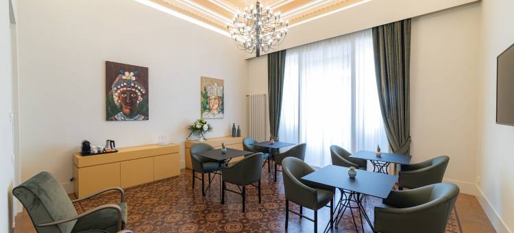 丘里迪斯特拉塔(Ciuri di Strata)图片