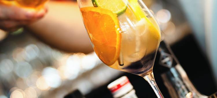 阿肯纳酒店，香槟沙隆(Hôtel Akena Châlons en Champagne)图片