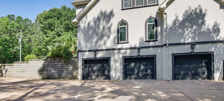 船坞和电影院：怀利湖度假屋(Dock and Home Theater Pet-Friendly Lake Wylie Home)图片