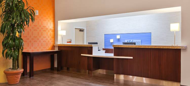 智选假日套房酒店圣何塞摩根山(Holiday Inn Express & Suites San Jose-Morgan Hill)图片