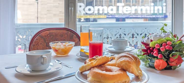 锡拉库萨瑞伊里酒店(Raeli Hotel Siracusa)图片