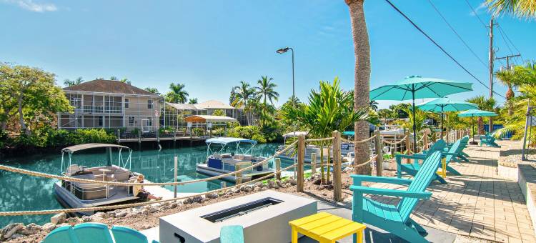 纬度26水上度假村和码头(Latitude 26 Waterfront Resort and Marina)图片