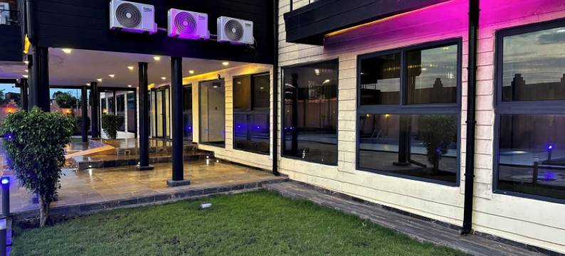 拉科尼什酒店在坎萨尔(Hôtel La Corniche Kamsar)图片