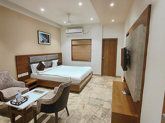 Hotel Damodar