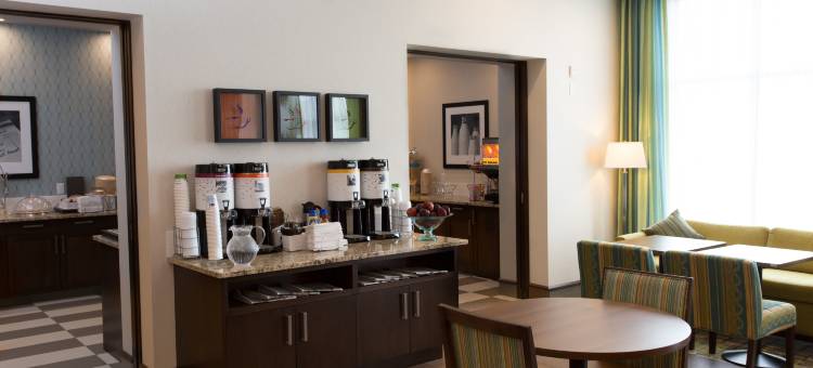 劳埃德明斯特希尔顿欢朋酒店(Hampton Inn by Hilton Lloydminster)图片