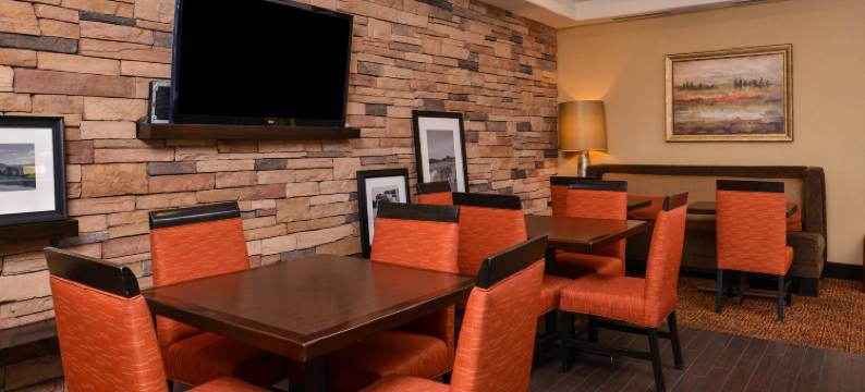 欢朋酒店-爱达荷福尔斯/机场(Hampton Inn Idaho Falls/Airport)图片