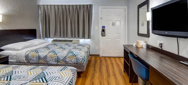 德克萨斯朗维尤 6 号汽车旅馆(Motel 6 Longview, TX)图片