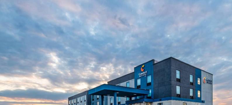 舒适套房酒店(Comfort Inn & Suites)图片