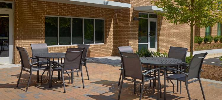 阿尔法利塔阿瓦隆区费尔菲尔德酒店(Fairfield by Marriott Inn & Suites Alpharetta Avalon Area)图片