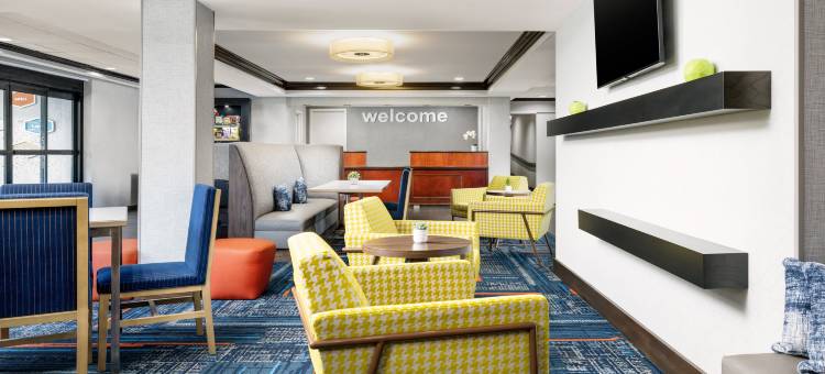 长岛艾兰迪尔欢朋酒店(Hampton Inn Long Island/Islandia)图片