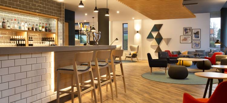 切尔滕纳姆中心智选假日酒店(Holiday Inn Express Cheltenham Town Centre)图片