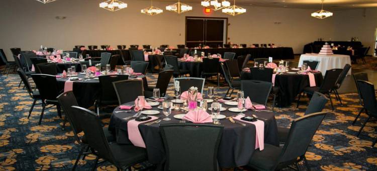 Holiday Inn 导师(Holiday Inn CLEVELAND NORTHEAST - MENTOR by IHG)图片