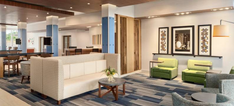 洲际酒店集团智选假日酒店及套房德卢斯北 - 米勒山(Holiday Inn Express & Suites Duluth North - Miller Hill by IHG)图片