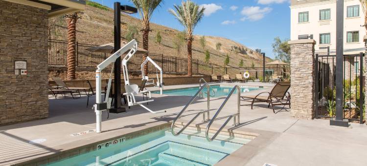 科罗娜南Staybridge套房酒店(Staybridge Suites Corona South)图片