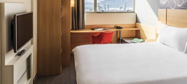 宜必思桑托斯瓦隆古酒店(Ibis Santos Valongo)图片