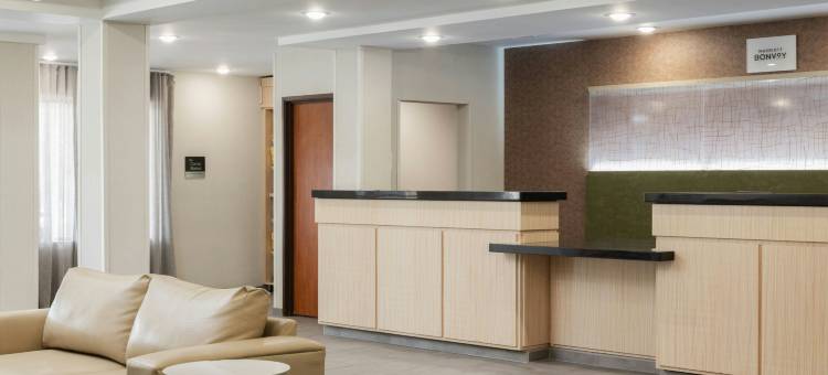 韦恩堡万豪万枫酒店(Fairfield Inn & Suites Fort Wayne)图片