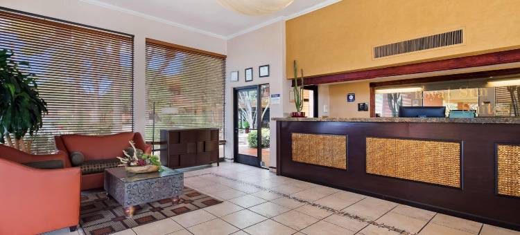 Royal Sun Inn & Suites图片