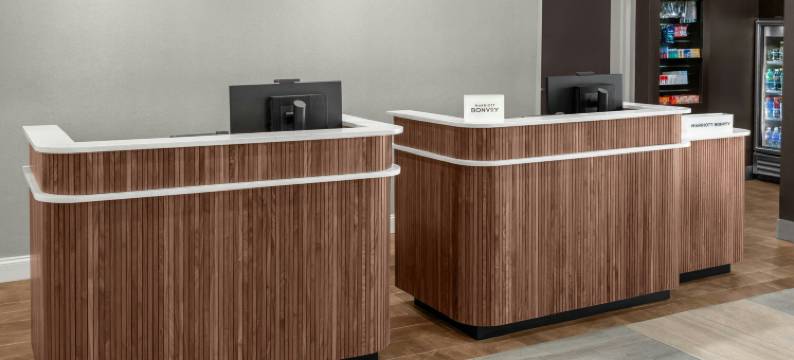 劳德代尔堡科勒尔斯普林斯万怡酒店(Courtyard Fort Lauderdale Coral Springs)图片