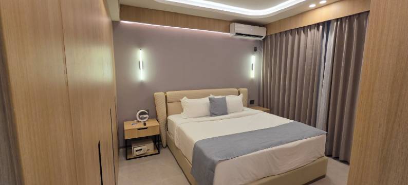 广场宫酒店(Plaza Court Hotel)图片