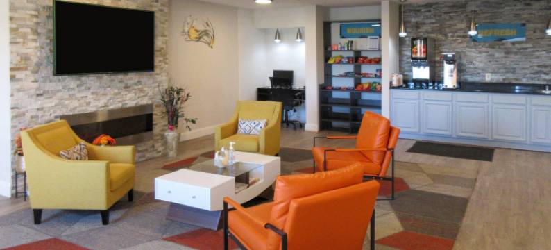 伊凡斯维尔北凯隆波因特酒店(Clarion Pointe Evansville North)图片