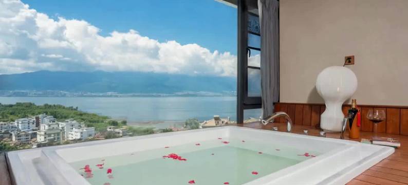 星月湾雅阁璞邸海景美宿(大理洱海机场店)图片