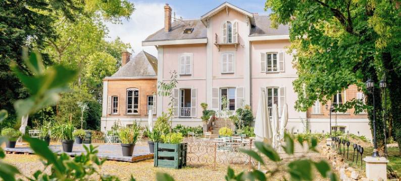 图尔兰德里城堡(Le Chateau de La Tourlandry)图片