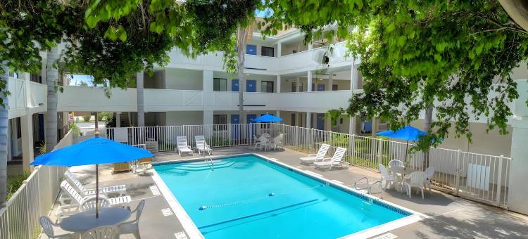 圣地亚哥丘拉维斯塔6号汽车旅馆(Motel 6-Chula Vista, CA - San Diego)图片