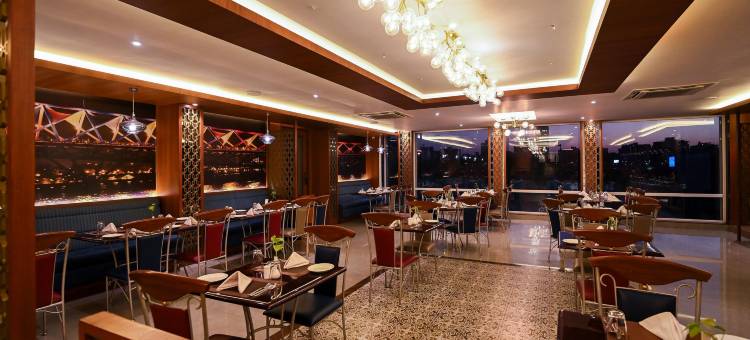 艾哈迈达巴德萨诺瓦波蒂科酒店(Rivera Sarovar Portico Ahmedabad)图片