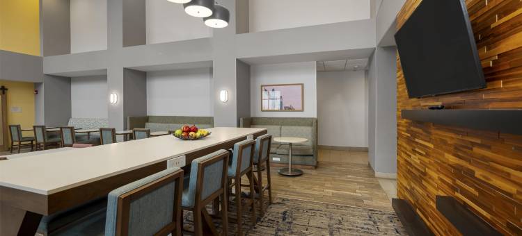希尔顿欢朋套房酒店-奥马哈拉维斯塔(Hampton Inn & Suites Omaha Southwest-La Vista)图片