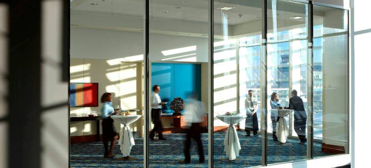 蒙特利尔机场航站楼万豪酒店(Montreal Airport Marriott in-Terminal Hotel)图片