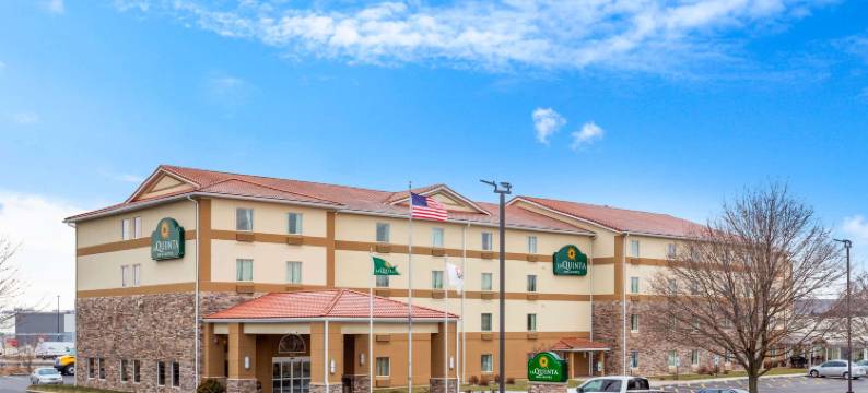 罗克福德拉昆塔温德姆套房酒店(La Quinta Inn & Suites by Wyndham Rockford)图片