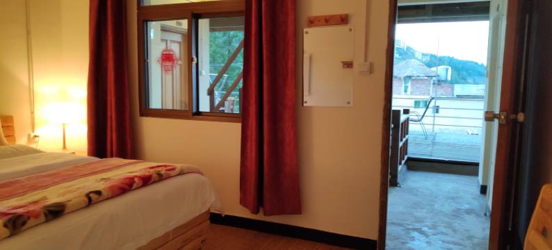 元阳多依湾客栈图片