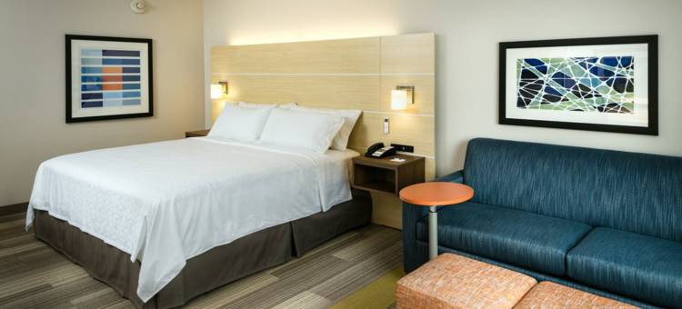 梅德福智选假日套房(Holiday Inn Express & Suites Medford)图片