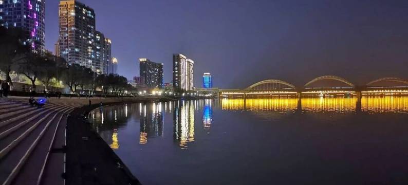 汐悦新宿公寓(哈尔滨中华巴洛克风情街道外客运站店)图片