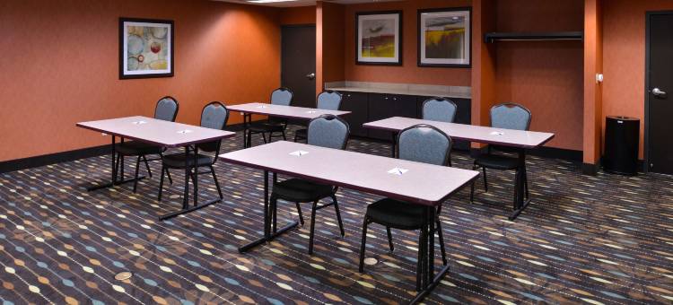 威奇托机场西贝斯特韦斯特优质酒店(Best Western Plus Wichita West Airport Inn)图片