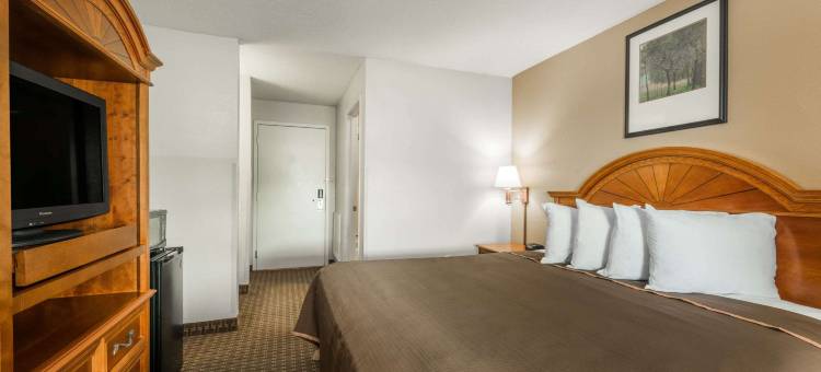 艾伦顿多尼豪生套房酒店(Howard Johnson by Wyndham Allentown/Dorney Hotel & Suites)图片