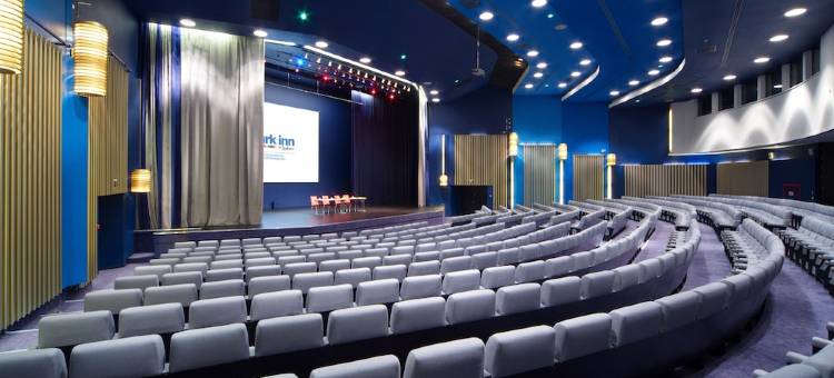 丽柏酒店-圣彼得堡普克福斯卡亚(Cosmos Saint -Petersburg Pulkovskaya Hotel)图片