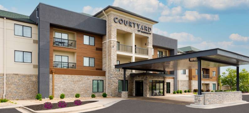 斯普林菲尔德机场万怡酒店(Courtyard Springfield Airport)图片