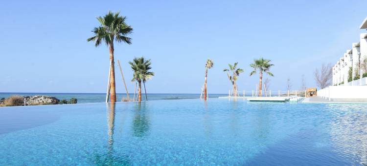 拉西埃斯特海滩度假村(La Siesta Hotel & Beach Resort)图片