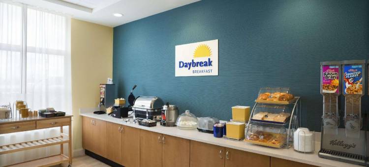 贝尔蒙特戴斯套房酒店(Days Inn & Suites by Wyndham Belmont)图片