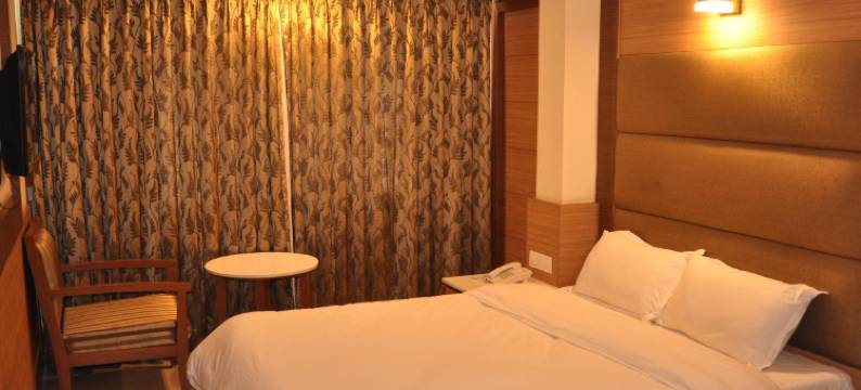 SMS格兰德酒店(Hotel SMS Grand Inn)图片