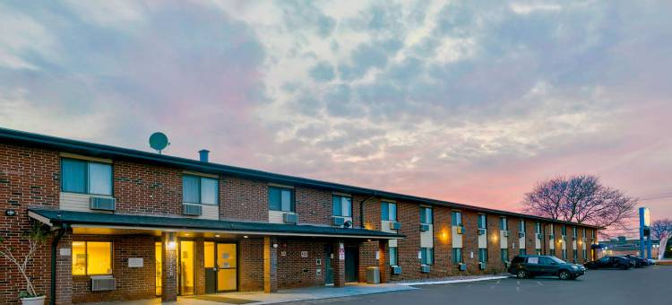 橡树溪6号汽车旅馆(Motel 6 Oak Creek, WI)图片