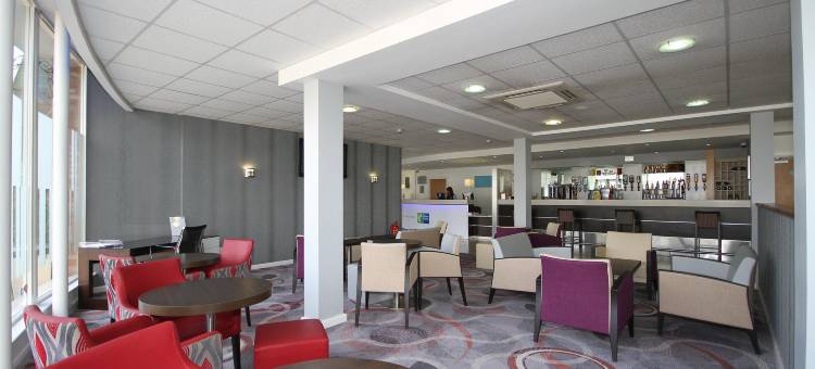 Holiday Inn Express 纳尼顿(Holiday Inn Express NUNEATON by IHG)图片