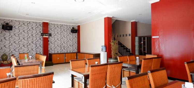 红多兹Plus酒店-近甲亮库苏马体育场(RedDoorz Plus Near Stadion Wijaya Kusuma)图片